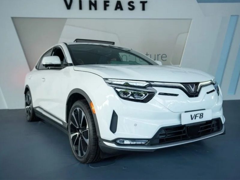hinh-anh-xe-vf8