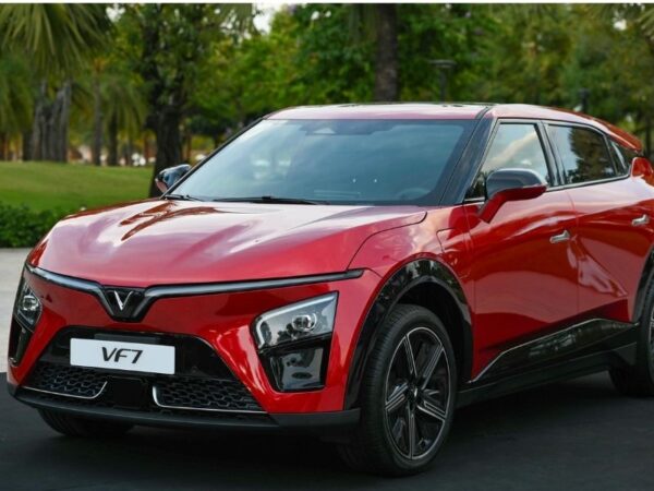 ngoai-that-xe-vf7