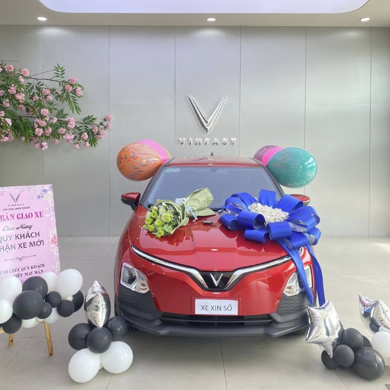 nhan-xe-vf5