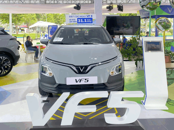 hinh-anh-xe-vf5-1